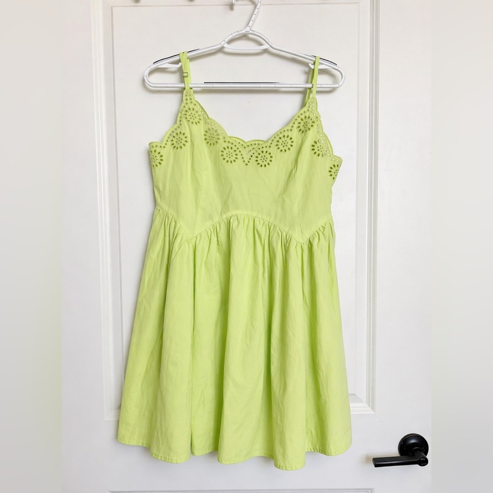 NWT  Lime Green Dress – Size M Mustard Seed